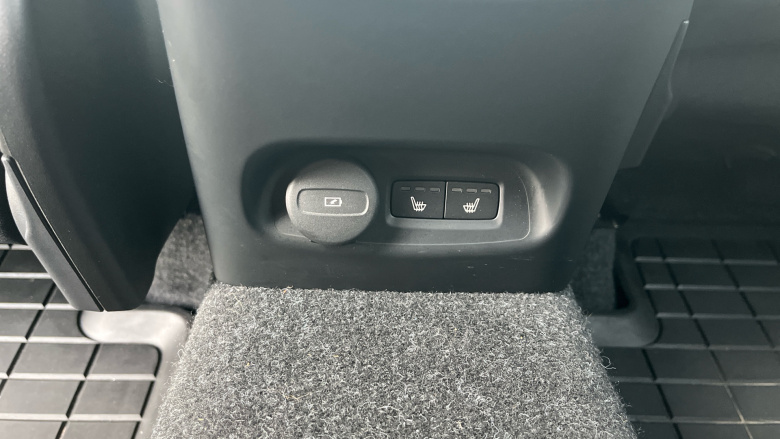 Volvo Xc40 P8 Recharge 300kW 78kWh First Edition 5dr AWD Auto Electric Estate